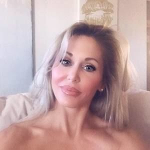 Meet your Posher, Shawna